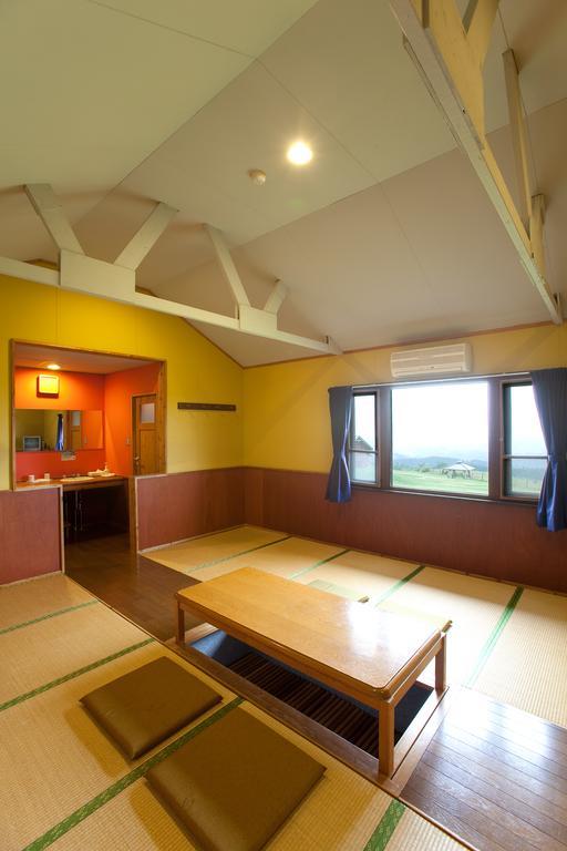 Kuju Kogen Cottage Taketa Zimmer foto